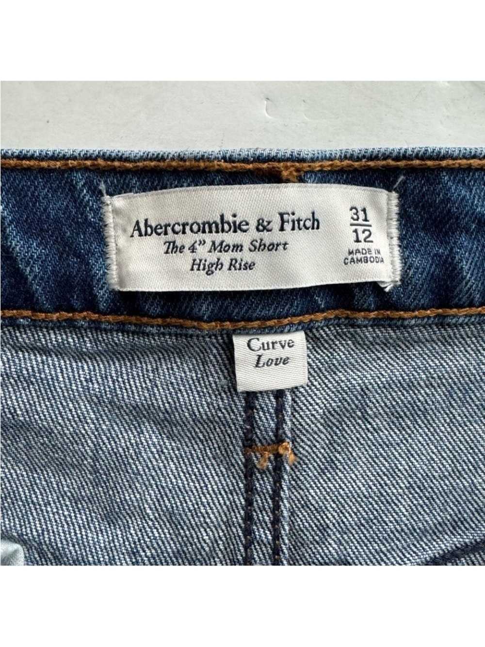 Abercrombie & Fitch The 4” Mom Short High Rise Cirve Love SZ 31/12 nwot - Picture 10 of 10